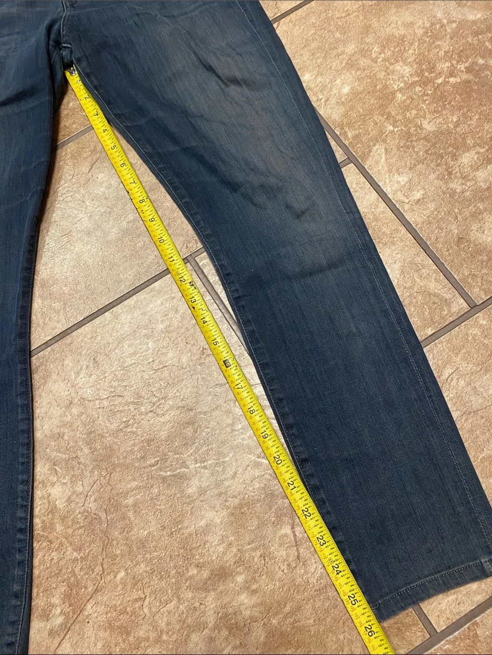 Citizens of Humanity Size 26 Med. Rise Skinny Jeans in Navy Blue Chic Denim